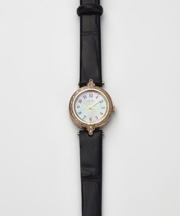 agete アガット 腕時計 レア 純正ベルト ラウンドフェイス革ベルトウォッチ | [公式]agete（アガット）通販