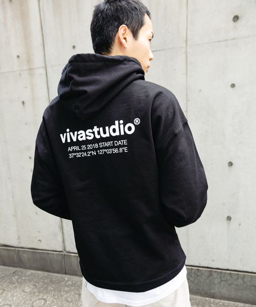 【UNISEX】vivastudio／LOCATION フーディー(ウラケ) S