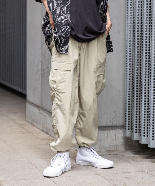 THE MILE/Crepe Cargo パンツ グリーン L メンズボトムス ALAND エーランド 274923 韓国通販 ドットエスティ THE MILE/Crepe Cargo パンツ グリーン L メンズボトムス ALAND エーランド 274923 韓国通販 ドットエスティ