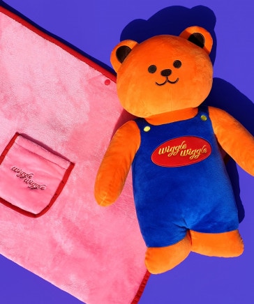 【再販予約】WIGGLE WIGGLE／クッションブランケット Bear