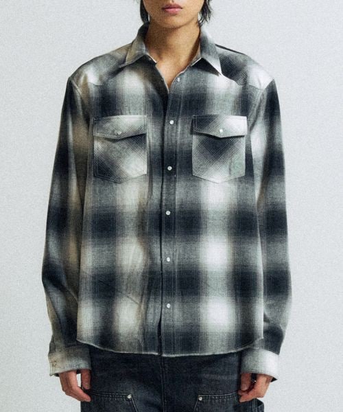 【UNISEX】SLOW ACID/オンブレチェックシャツ シルバー L ユニインナー ALAND エーランド 326595 韓国通販 ドットエスティ 【UNISEX】SLOW ACID/オンブレチェックシャツ シルバー L ユニインナー ALAND エーランド 326595 韓国通販 ドットエスティ