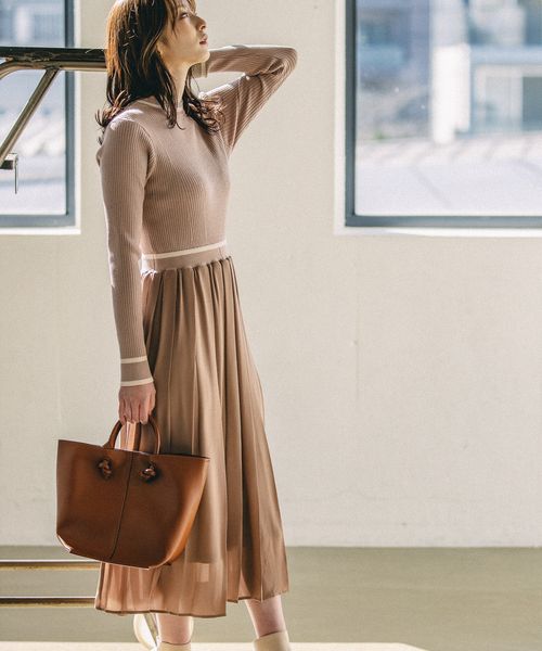 ラインニットドッキングワンピース 公式 アンデミュウ Andemiu 通販