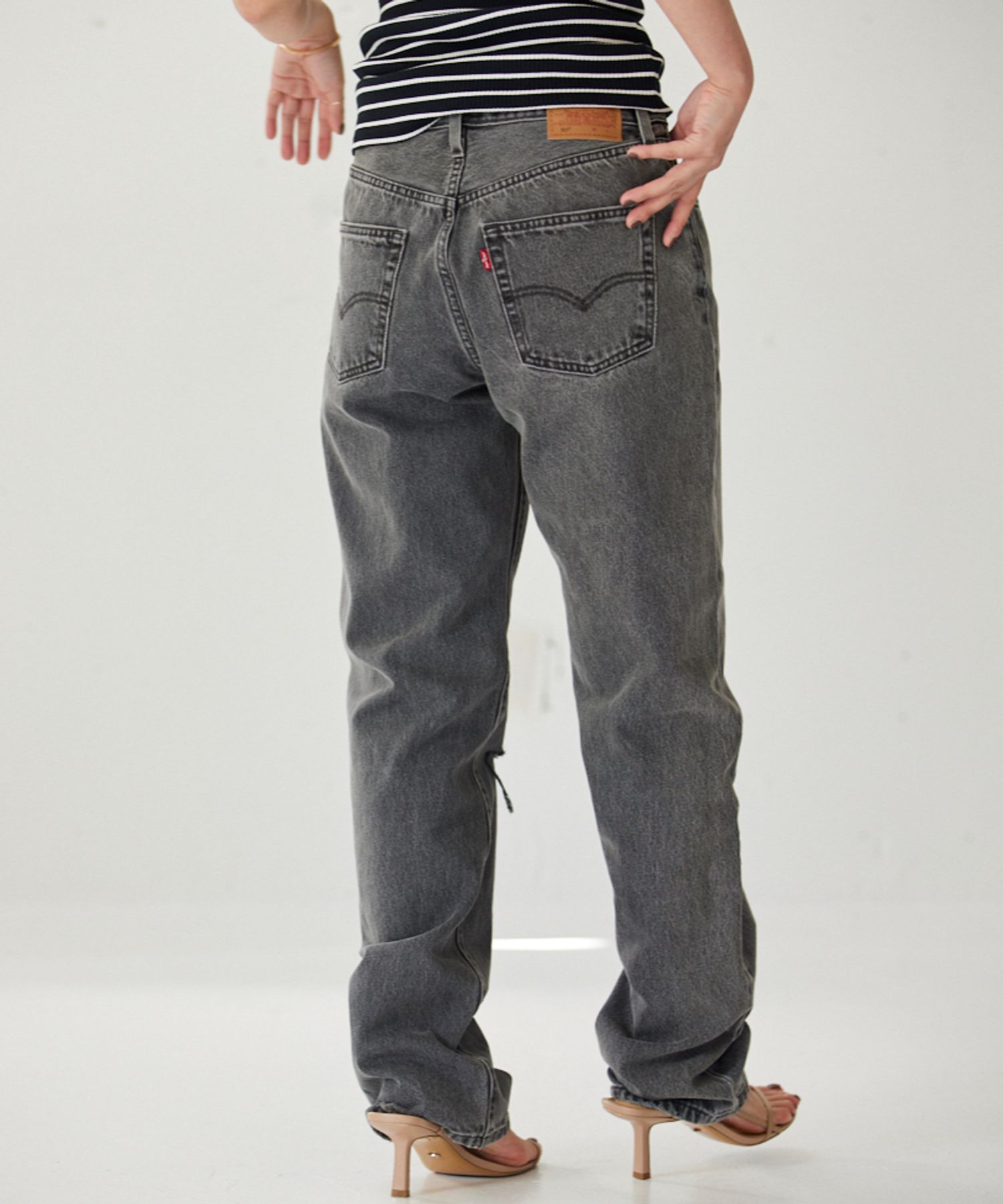 【Levi's】90'DESTRUCTED 25