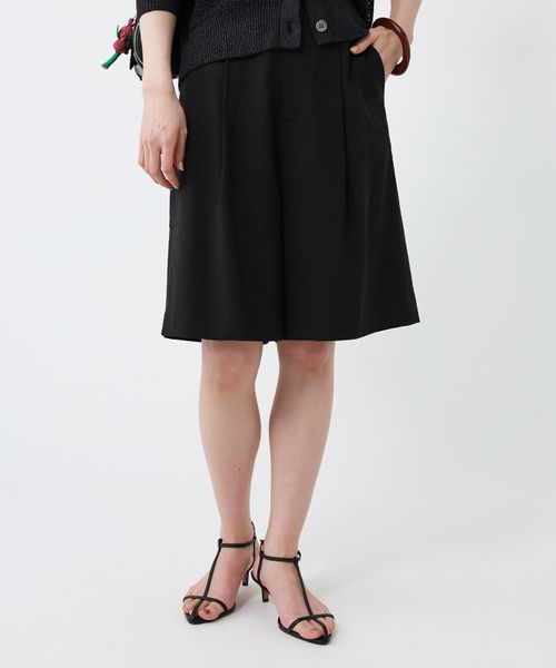 BABYLONE リネンストレッチショートパンツ シルバー 38インチ ウィメンズボトムス バビロン 574634 and ST アンドエスティ(旧ドットエスティ) BABYLONE リネンストレッチショートパンツ シルバー 38インチ ウィメンズボトムス バビロン 574634 and ST アンドエスティ(旧ドットエスティ)