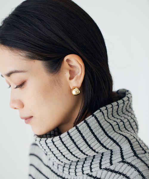 BARNYARDSTORM 【再入荷】中空セミサークルピアス【スタイリスト若狭恵美さんご紹介アイテム】 ホワイト FREE ウィメンズグッズ バーンヤードストーム 247869 and ST アンドエスティ(旧ドットエスティ) BARNYARDSTORM 【再入荷】中空セミサークルピアス【スタイリスト若狭恵美さんご紹介アイテム】 ホワイト FREE ウィメンズグッズ バーンヤードストーム 247869 and ST アンドエスティ(旧ドットエスティ)
