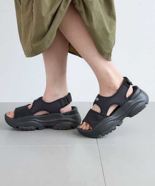 BARNYARDSTORM adidas(アディダス) / OZGAIA SANDAL【WEB限定】 シルバー ウィメンズグッズ バーンヤードストーム 260074 and ST アンドエスティ(旧ドットエスティ) BARNYARDSTORM adidas(アディダス) / OZGAIA SANDAL【WEB限定】 シルバー ウィメンズグッズ バーンヤードストーム 260074 and ST アンドエスティ(旧ドットエスティ)
