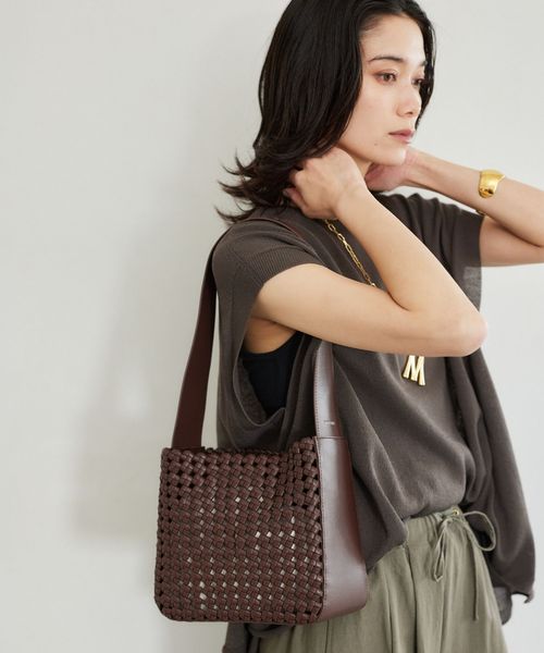 BARNYARDSTORM SINBONO(シンボノ) / 編み込みショルダーBAG【一部店舗限定カラー】 ライトベージュ FREE ウィメンズグッズ バーンヤードストーム 450509 and ST アンドエスティ(旧ドットエスティ) BARNYARDSTORM SINBONO(シンボノ) / 編み込みショルダーBAG【一部店舗限定カラー】 ライトベージュ FREE ウィメンズグッズ バーンヤードストーム 450509 and ST アンドエスティ(旧ドットエスティ)