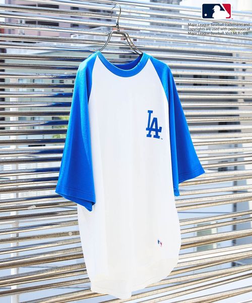 BAYFLOW 【MLB(メジャーリーグベースボール)】別注ラグランスリーブTシャツ ブルー L メンズインナー ベイフロー 119391 and ST アンドエスティ(旧ドットエスティ) BAYFLOW 【MLB(メジャーリーグベースボール)】別注ラグランスリーブTシャツ ブルー L メンズインナー ベイフロー 119391 and ST アンドエスティ(旧ドットエスティ)