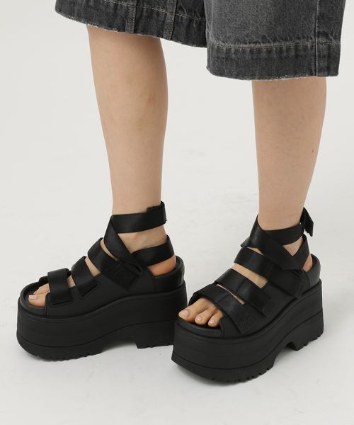 BAYFLOW 【UGG(アグ)】GOLDEN RISE シルバー S ウィメンズグッズ ベイフロー 139545 and ST アンドエスティ(旧ドットエスティ) BAYFLOW 【UGG(アグ)】GOLDEN RISE シルバー S ウィメンズグッズ ベイフロー 139545 and ST アンドエスティ(旧ドットエスティ)