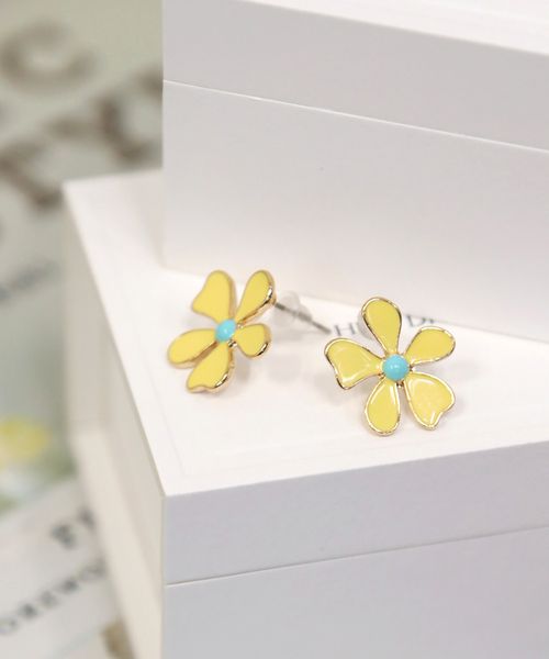 BAYFLOW レトロフラワーピアス イエロー FREE ウィメンズグッズ ベイフロー 142791 and ST アンドエスティ(旧ドットエスティ) BAYFLOW レトロフラワーピアス イエロー FREE ウィメンズグッズ ベイフロー 142791 and ST アンドエスティ(旧ドットエスティ)