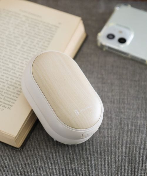 BAYFLOW [モバイルバッテリーとしても使える]シェアカイロ シーズンアイテム ライトグレー ベイフロー 150083 and ST アンドエスティ（旧ドットエスティ）