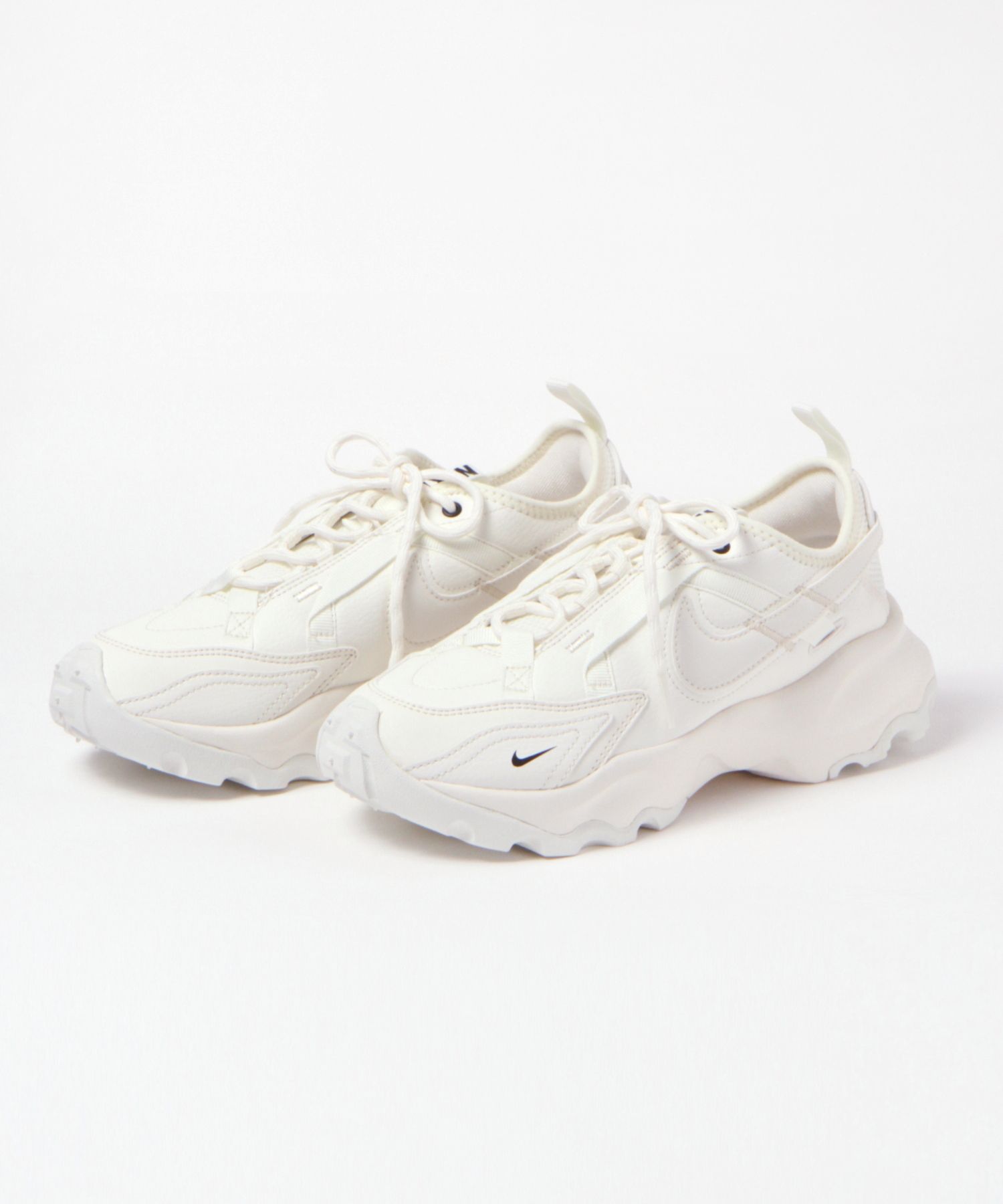 NIKE（ナイキ）】TC7900（WOMEN） | [公式]ベイフロー（BAYFLOW）通販