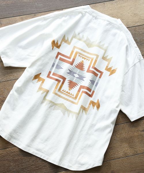 BAYFLOW ≪人気カラー再入荷≫【PENDLETON(ペンドルトン)】別注バックプリントTシャツ25SS ホワイト L メンズインナー ベイフロー 283807 and ST アンドエスティ(旧ドットエスティ) BAYFLOW ≪人気カラー再入荷≫【PENDLETON(ペンドルトン)】別注バックプリントTシャツ25SS ホワイト L メンズインナー ベイフロー 283807 and ST アンドエスティ(旧ドットエスティ)