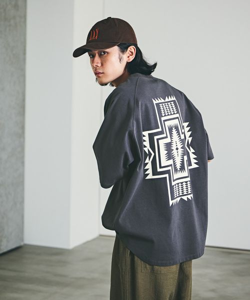 BAYFLOW ≪人気カラー再入荷≫【PENDLETON(ペンドルトン)】別注SOLOTEX半袖Tシャツ25SS チャコールグレー L メンズインナー ベイフロー 283826 and ST アンドエスティ(旧ドットエスティ) BAYFLOW ≪人気カラー再入荷≫【PENDLETON(ペンドルトン)】別注SOLOTEX半袖Tシャツ25SS チャコールグレー L メンズインナー ベイフロー 283826 and ST アンドエスティ(旧ドットエスティ)