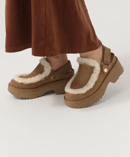 BAYFLOW 【UGG(アグ)】ESMEE CLOG(WOMEN) ブラウン M ウィメンズグッズ ベイフロー 318507 and ST アンドエスティ(旧ドットエスティ) BAYFLOW 【UGG(アグ)】ESMEE CLOG(WOMEN) ブラウン M ウィメンズグッズ ベイフロー 318507 and ST アンドエスティ(旧ドットエスティ)