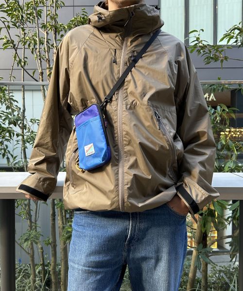 BAYFLOW 【COBMASTER(コブマスター)×BAYFLOW】スマホポーチ トラベル ライトブルー ベイフロー 328389 and ST アンドエスティ(旧ドットエスティ) BAYFLOW 【COBMASTER(コブマスター)×BAYFLOW】スマホポーチ トラベル ライトブルー ベイフロー 328389 and ST アンドエスティ(旧ドットエスティ)