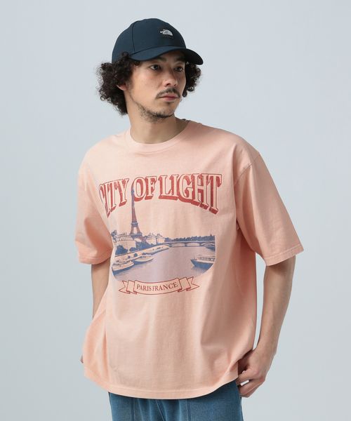 BAYFLOW ヴィンテージライクプリント半袖Tシャツ ピンク M メンズインナー ベイフロー 492870 and ST アンドエスティ(旧ドットエスティ) BAYFLOW ヴィンテージライクプリント半袖Tシャツ ピンク M メンズインナー ベイフロー 492870 and ST アンドエスティ(旧ドットエスティ)
