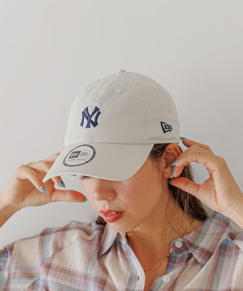 BAYFLOW 【NEW ERA(ニューエラ)】別注STRAP LOGO CC(WOMENS) ライトグレー FREE ウィメンズグッズ ベイフロー 494880 and ST アンドエスティ(旧ドットエスティ) BAYFLOW 【NEW ERA(ニューエラ)】別注STRAP LOGO CC(WOMENS) ライトグレー FREE ウィメンズグッズ ベイフロー 494880 and ST アンドエスティ(旧ドットエスティ)