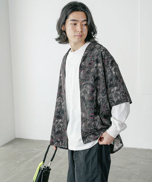 BAYFLOW [夏でも羽織りやすい]レトロパターン半袖柄シャツ シルバー L メンズインナー ベイフロー 497010 and ST アンドエスティ（旧ドットエスティ）