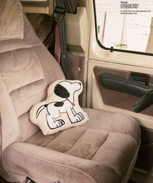 BAYFLOW 【PEANUTS×BAYFLOW】ダイカットクッション インテリアFAB ホワイト ベイフロー 498985 and ST アンドエスティ(旧ドットエスティ) BAYFLOW 【PEANUTS×BAYFLOW】ダイカットクッション インテリアFAB ホワイト ベイフロー 498985 and ST アンドエスティ(旧ドットエスティ)