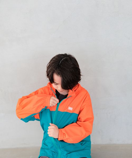 BAYFLOW [軽量・フード取り外し可]撥水防風マウンテンパーカー(KIDS) オレンジ キッズ ベイフロー 571398 and ST アンドエスティ（旧ドットエスティ）