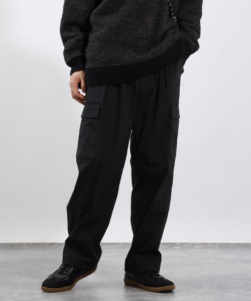 BAYFLOW 【吸水速乾・ストレッチ】タックテーパードカーゴパンツ シルバー M メンズボトムス ベイフロー 571752 and ST アンドエスティ(旧ドットエスティ) BAYFLOW 【吸水速乾・ストレッチ】タックテーパードカーゴパンツ シルバー M メンズボトムス ベイフロー 571752 and ST アンドエスティ(旧ドットエスティ)