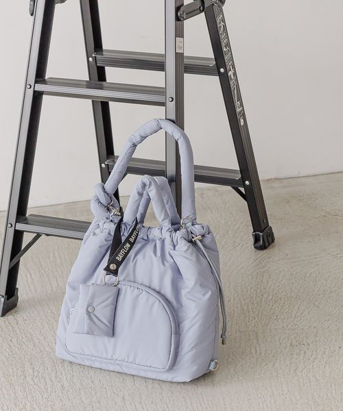 BAYFLOW [A4サイズ収納可]ポーチチャーム付きマルチWAYパフトートバッグ ライトブルー FREE ウィメンズグッズ ベイフロー 572869 and ST アンドエスティ（旧ドットエスティ）