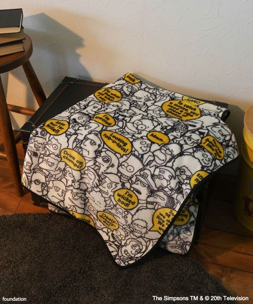 BAYFLOW 【The Simpsons/BAYFLOW】フリースブランケット 93×121 インテリアFAB シルバー ベイフロー 575201 and ST アンドエスティ(旧ドットエスティ) BAYFLOW 【The Simpsons/BAYFLOW】フリースブランケット 93×121 インテリアFAB シルバー ベイフロー 575201 and ST アンドエスティ(旧ドットエスティ)