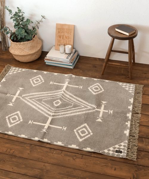 BAYFLOW 【PENDLETON(ペンドルトン)】ニットラグ90×130 インテリアＦＡＢ ライトベージュ ベイフロー 576121 and ST アンドエスティ（旧ドットエスティ）