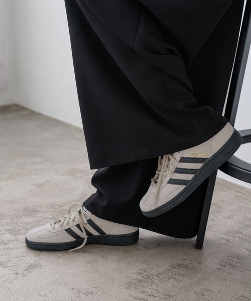 BAYFLOW 【HEREIAM】adidas Handball Spezial ライトグレー 35インチ アクティブ ベイフロー 606021 and ST アンドエスティ(旧ドットエスティ) BAYFLOW 【HEREIAM】adidas Handball Spezial ライトグレー 35インチ アクティブ ベイフロー 606021 and ST アンドエスティ(旧ドットエスティ)