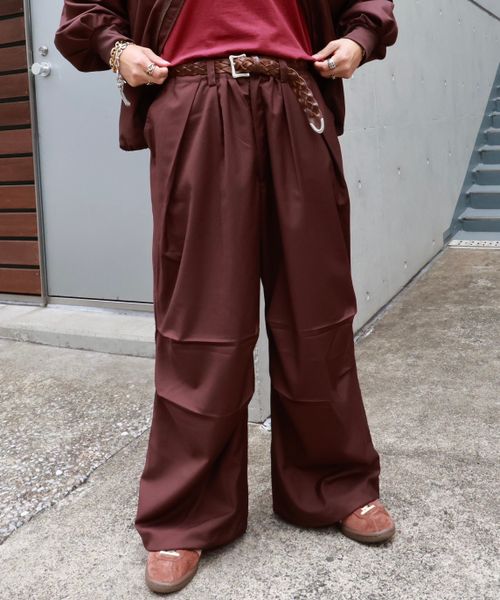 BAYFLOW 【IVY(アイビー)×BAYFLOW】パラシュートスラックス ライトベージュ L メンズボトムス ベイフロー 606718 and ST アンドエスティ(旧ドットエスティ) BAYFLOW 【IVY(アイビー)×BAYFLOW】パラシュートスラックス ライトベージュ L メンズボトムス ベイフロー 606718 and ST アンドエスティ(旧ドットエスティ)