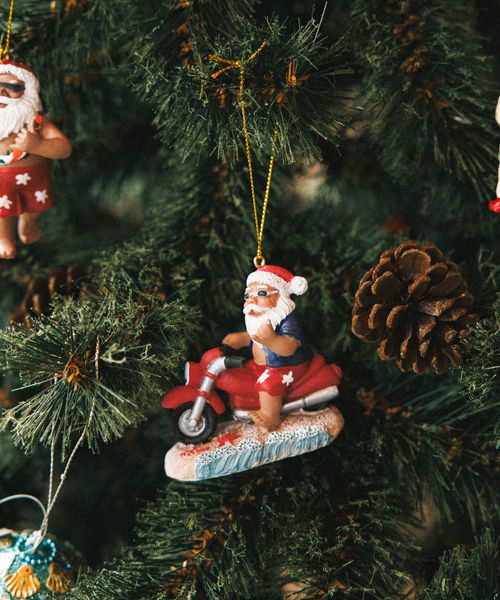 BAYFLOW サンタオーナメントハワイ★2025X'mas★ シーズンアイテム ライトグレー ベイフロー 983323 and ST アンドエスティ(旧ドットエスティ) BAYFLOW サンタオーナメントハワイ★2025X'mas★ シーズンアイテム ライトグレー ベイフロー 983323 and ST アンドエスティ(旧ドットエスティ)