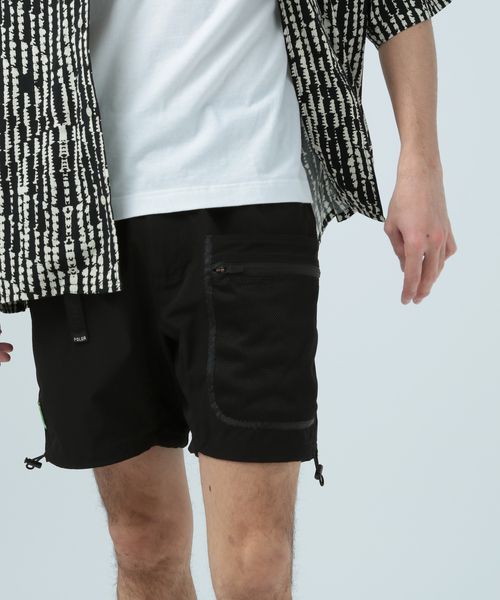 BAYFLOW 【POLeR / ポーラー】ストレッチショートパンツ シルバー M メンズボトムス ベイフロー 992636 and ST アンドエスティ(旧ドットエスティ) BAYFLOW 【POLeR / ポーラー】ストレッチショートパンツ シルバー M メンズボトムス ベイフロー 992636 and ST アンドエスティ(旧ドットエスティ)