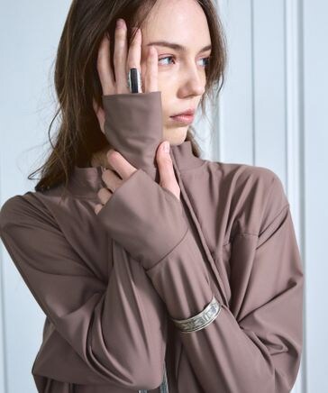 Chaos ラッシュガード タグ付き新品 静穏 クリアポーチ付き 