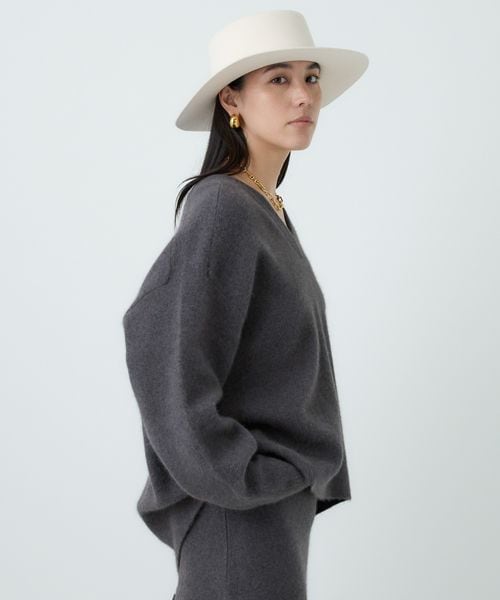 Chaos ◆金子綾さんYoutube紹介◆【追加予約】リネーレリバーニットプルオーバー シルバー FREE ウィメンズインナー カオス 588049 and ST アンドエスティ(旧ドットエスティ) Chaos ◆金子綾さんYoutube紹介◆【追加予約】リネーレリバーニットプルオーバー シルバー FREE ウィメンズインナー カオス 588049 and ST アンドエスティ(旧ドットエスティ)