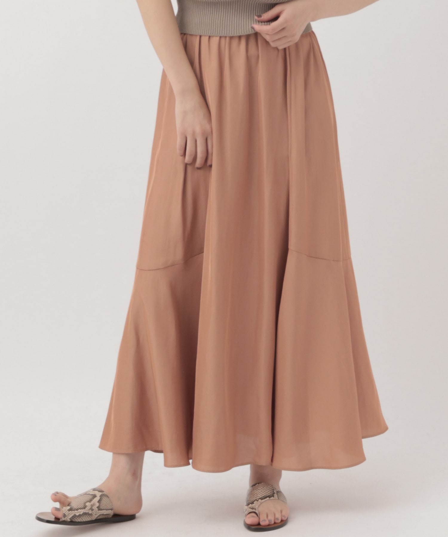 CHAOS  カオス　光沢スカート　アイボリー　ペチコート付き　サイズ36（M）