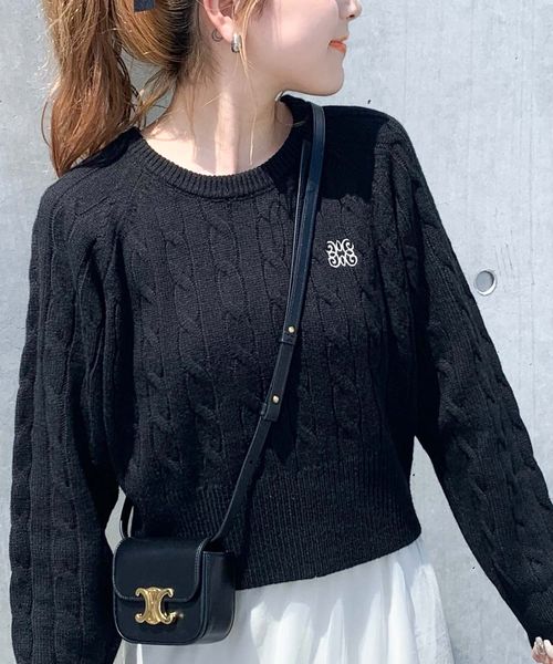 mily bilet】毎日着たいこなれニット。クロップド胸刺繍ケーブル mily bilet】毎日着たいこなれニット。クロップド胸刺繍ケーブル