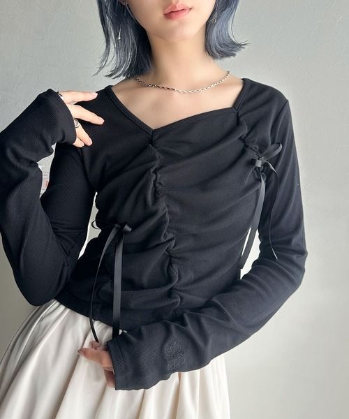 mily bilet】サテンリボン付き袖口刺繍ギャザーリブカットソー