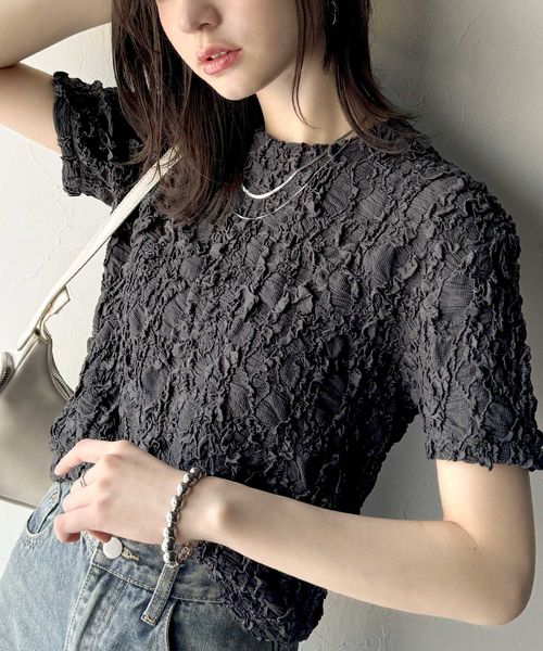 classical elf 華やかな高級感を演出する。カットジャガード短丈Tシャツ(半袖)ce1050273 シルバー S ウィメンズインナー_CE クラシカルエルフ 325028 and ST アンドエスティ(旧ドットエスティ) classical elf 華やかな高級感を演出する。カットジャガード短丈Tシャツ(半袖)ce1050273 シルバー S ウィメンズインナー_CE クラシカルエルフ 325028 and ST アンドエスティ(旧ドットエスティ)