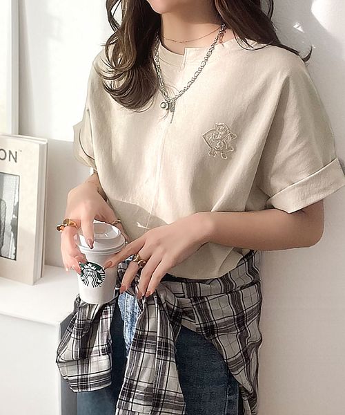 classical elf 《JaVaジャバコラボ》綿100%!切替BODYロゴTシャツ(半袖)jv1330014 オフホワイト L ウィメンズインナー_CE クラシカルエルフ 325044 and ST アンドエスティ(旧ドットエスティ) classical elf 《JaVaジャバコラボ》綿100%!切替BODYロゴTシャツ(半袖)jv1330014 オフホワイト L ウィメンズインナー_CE クラシカルエルフ 325044 and ST アンドエスティ(旧ドットエスティ)