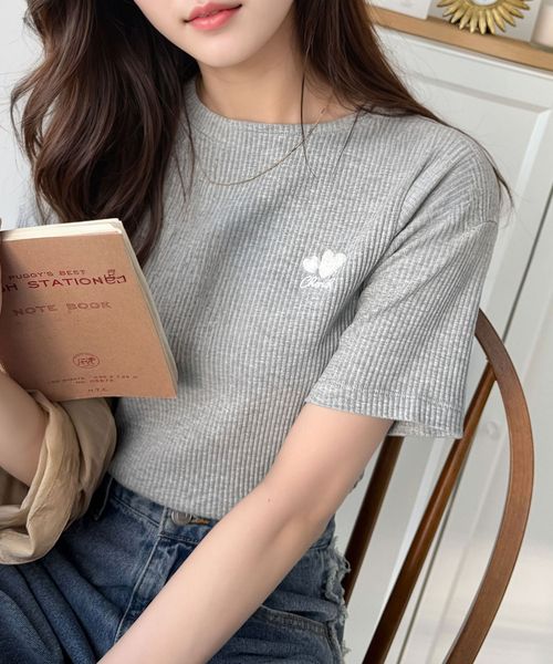 classical elf 胸元にキュン。ハートサガラ刺繍テレコリブ素材ボートネックTシャツ(半袖)ce1330019 チャコールグレー XL ウィメンズインナー_CE クラシカルエルフ 325058 and ST アンドエスティ(旧ドットエスティ) classical elf 胸元にキュン。ハートサガラ刺繍テレコリブ素材ボートネックTシャツ(半袖)ce1330019 チャコールグレー XL ウィメンズインナー_CE クラシカルエルフ 325058 and ST アンドエスティ(旧ドットエスティ)