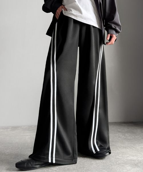 classical elf 「脚長効果。」カーブラインワイドトラックパンツco1150006 ブラック S メンズボトムス_CE クラシカルエルフ 326840 and ST アンドエスティ（旧ドットエスティ）