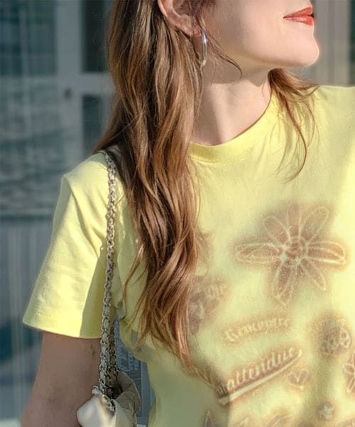 classical elf 【mily bilet】スプレーライクプリントコンパクトTシャツ(半袖)mi1329024 イエロー S ウィメンズインナー_MB クラシカルエルフ 326866 and ST アンドエスティ(旧ドットエスティ) classical elf 【mily bilet】スプレーライクプリントコンパクトTシャツ(半袖)mi1329024 イエロー S ウィメンズインナー_MB クラシカルエルフ 326866 and ST アンドエスティ(旧ドットエスティ)