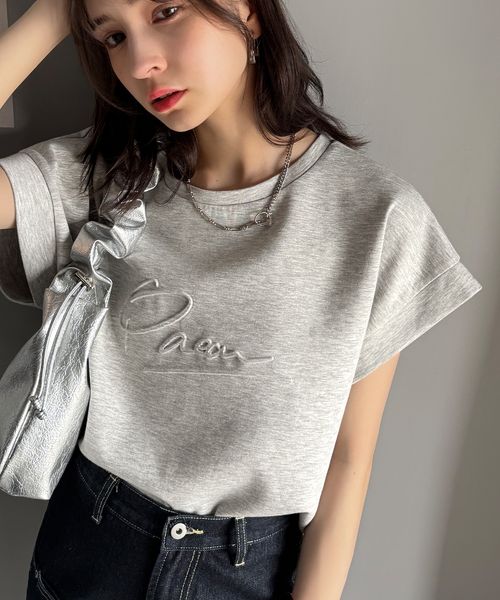 classical elf 《JaVaジャバコラボ》フロントPAEANエンボス加工半袖Tシャツ(ロゴ)jv1260427 チャコールグレー XL ウィメンズインナー_CE クラシカルエルフ 411733 and ST アンドエスティ(旧ドットエスティ) classical elf 《JaVaジャバコラボ》フロントPAEANエンボス加工半袖Tシャツ(ロゴ)jv1260427 チャコールグレー XL ウィメンズインナー_CE クラシカルエルフ 411733 and ST アンドエスティ(旧ドットエスティ)