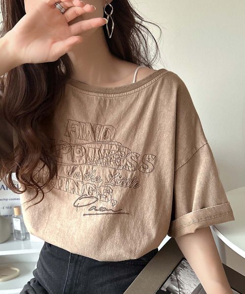 classical elf 綿100%ヴィンテージウォッシュ☆前後2way刺繍ワイドネックTシャツce1260421 ライトベージュ M ウィメンズインナー_CE クラシカルエルフ 451626 and ST アンドエスティ(旧ドットエスティ) classical elf 綿100%ヴィンテージウォッシュ☆前後2way刺繍ワイドネックTシャツce1260421 ライトベージュ M ウィメンズインナー_CE クラシカルエルフ 451626 and ST アンドエスティ(旧ドットエスティ)