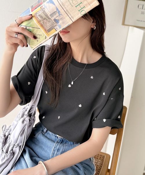 classical elf 《JaVaコラボ》大人の"可愛い"をプラス。ミニハート刺繍Tシャツjv1010470 チャコールグレー M ウィメンズインナー_JV クラシカルエルフ 571623 and ST アンドエスティ(旧ドットエスティ) classical elf 《JaVaコラボ》大人の"可愛い"をプラス。ミニハート刺繍Tシャツjv1010470 チャコールグレー M ウィメンズインナー_JV クラシカルエルフ 571623 and ST アンドエスティ(旧ドットエスティ)