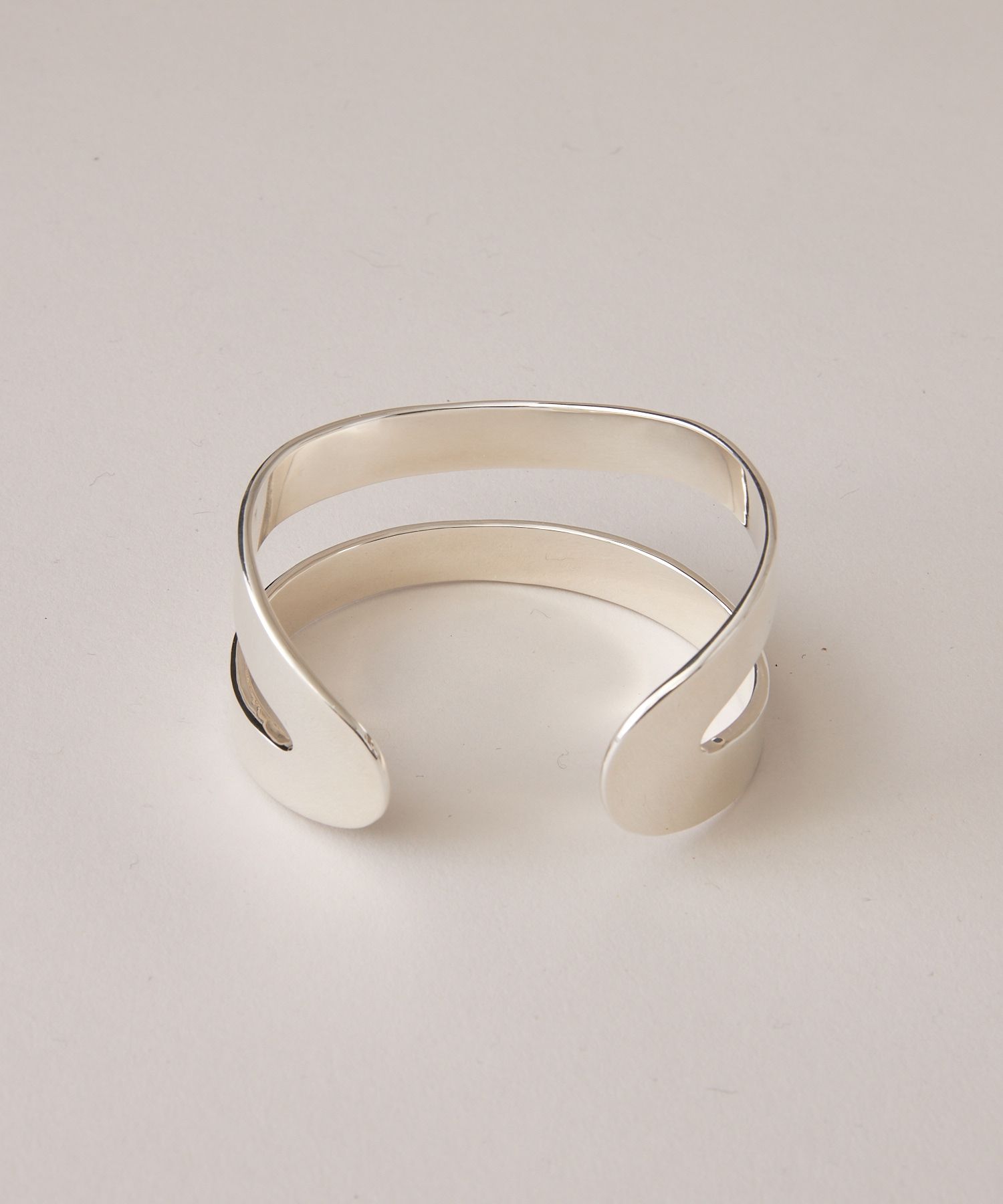 シルバー エングレーブ バングル 幅約2.5センチ 2連シルバーバングル