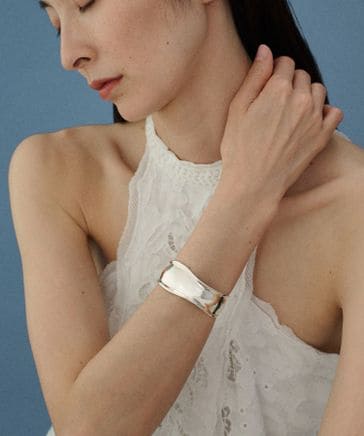 CSG＞シルバーカーブバングル | [公式]カレンソロジー（Curensology