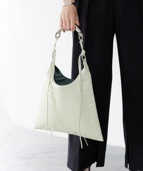 Elura Sculpture square Bag グリーン ウィメンズグッズ エルーラ 253963 ドットエスティ 40代 50代 60代 レディース 婦人服 通勤服 オフィスカジュアル きれいめ 低身長 小柄 二の腕 美脚 体系カバー 着痩せ 太め ぽっちゃり Elura Sculpture square Bag グリーン ウィメンズグッズ エルーラ 253963 ドットエスティ 40代 50代 60代 レディース 婦人服 通勤服 オフィスカジュアル きれいめ 低身長 小柄 二の腕 美脚 体系カバー 着痩せ 太め ぽっちゃり