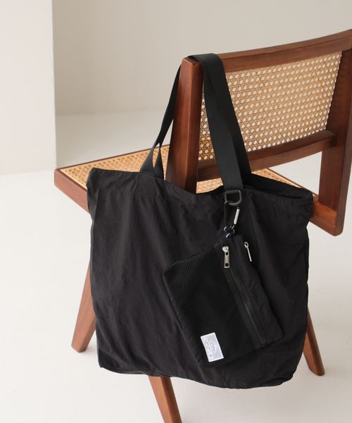 Elura パッカブル撥水トート ブラック ウィメンズグッズ エルーラ 328619 ドットエスティ 40代 50代 60代 レディース 婦人服 通勤服 オフィスカジュアル きれいめ 低身長 小柄 二の腕 美脚 体系カバー 着痩せ 太め ぽっちゃり Elura パッカブル撥水トート ブラック ウィメンズグッズ エルーラ 328619 ドットエスティ 40代 50代 60代 レディース 婦人服 通勤服 オフィスカジュアル きれいめ 低身長 小柄 二の腕 美脚 体系カバー 着痩せ 太め ぽっちゃり